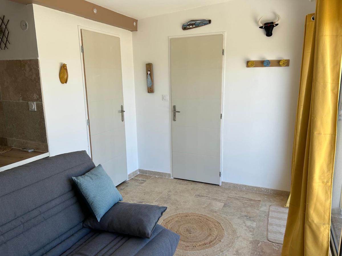 Studio A La Ferme Villa Arles Esterno foto